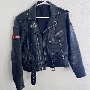Leather Harley-Davidson jacket with original pins